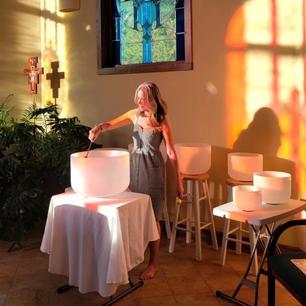 SpiritualHomeProgram-Tracy-Bowls-608x